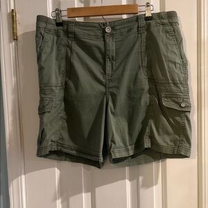 Style & Co. Forest Green Women's Cargo Shorts